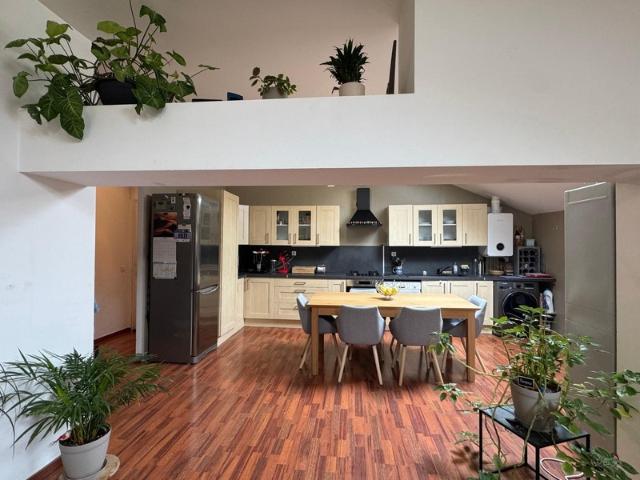 Appartement T4 atypique 124 m² – 2 parkings – Centre Lunéville