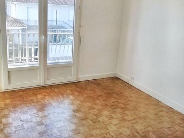 Appartement T4 au 1er étage maison individuelle