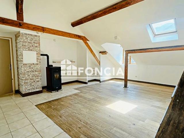 APPARTEMENT T4 au dernier étage
