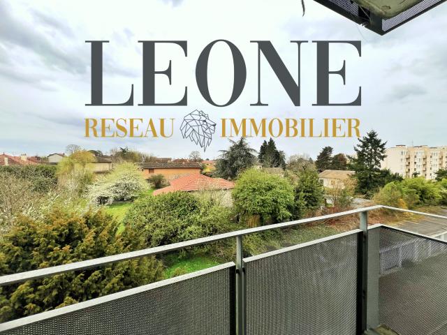 Appartement T4 avec balcon et stationnements