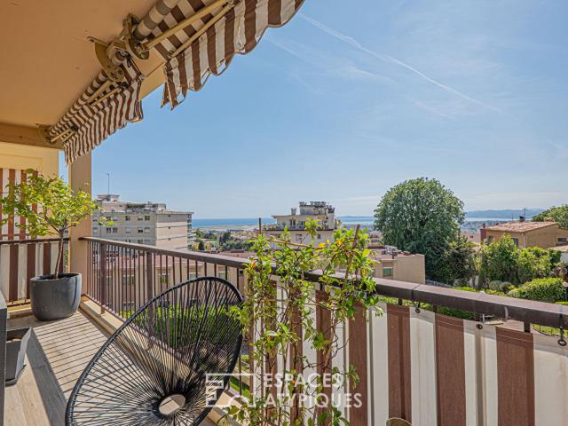 Appartement 3 pièces avec aperçu mer Nice Corniche Fleurie 77m² Nice
