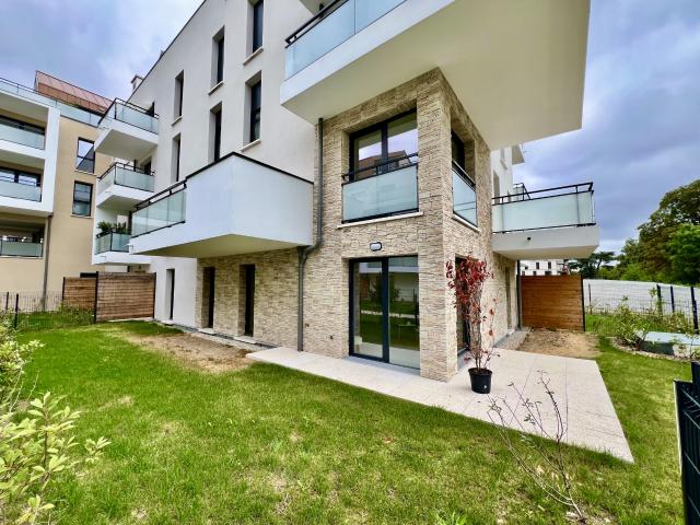 Appartement T4 avec grand jardin vue Loire Éligible Loi PINEL et PTZ