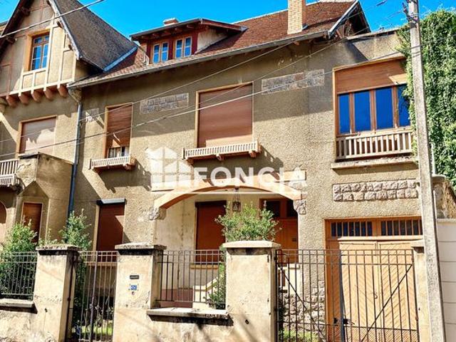 Appartement T4 avec jardin privatif et stationnement