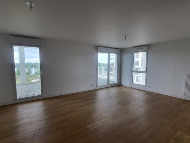 Appartement T4 avec terrasse à Bordeaux