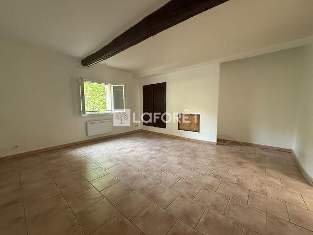 Appartement T4 BARGEMON à louer