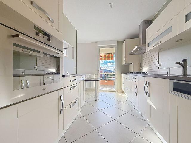 Appartement T4 BOURGOIN JALLIEU à louer