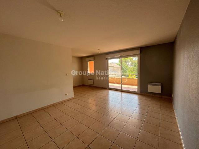 APPARTEMENT T4 CARPENTRAS AVEC GARAGE