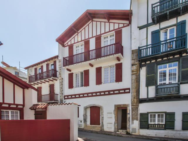 Appartement T4 coeur de Ciboure