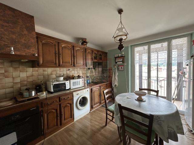 Appartement T4 de 77 m2 proche du centre ville