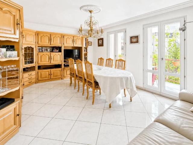 Appartement T4 de 78,28 m² à Créteil 78m² Créteil