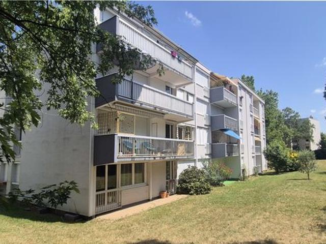 Appartement T4 de 78 m² + balcon + cave