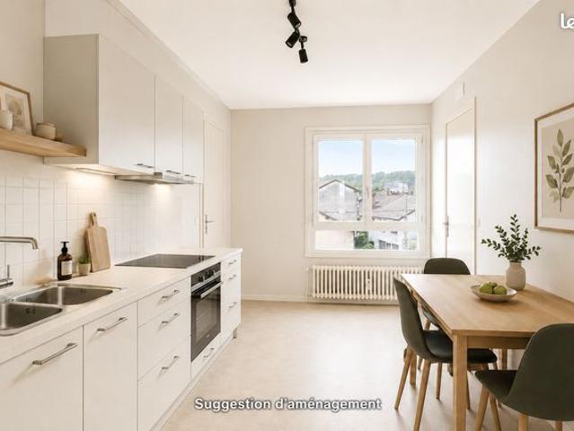 Appartement T4 de 83 m² avec balcon, cave et garage