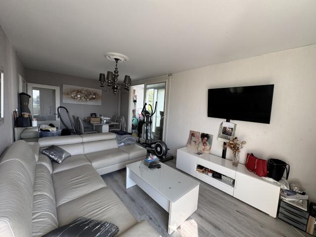 Appartement T4 de 83m2, ascenseur, parking privatif