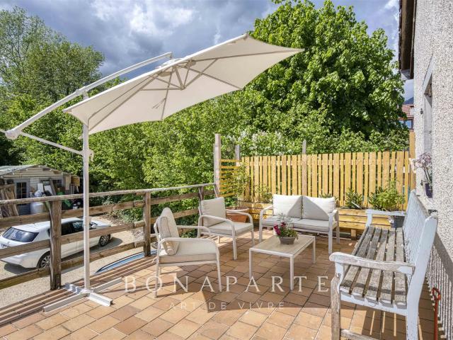 Appartement T4 de 81 M2 Avec Combles Amenageables 81m² Gex