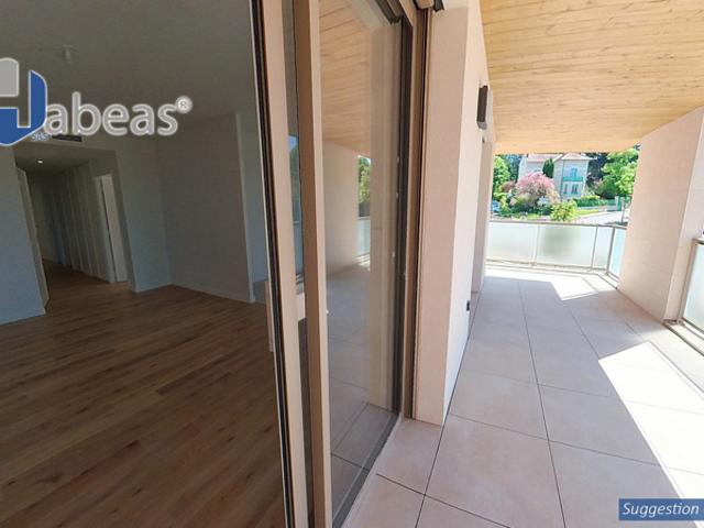 Appartement T4 de 86m² avec loggia de 26m²