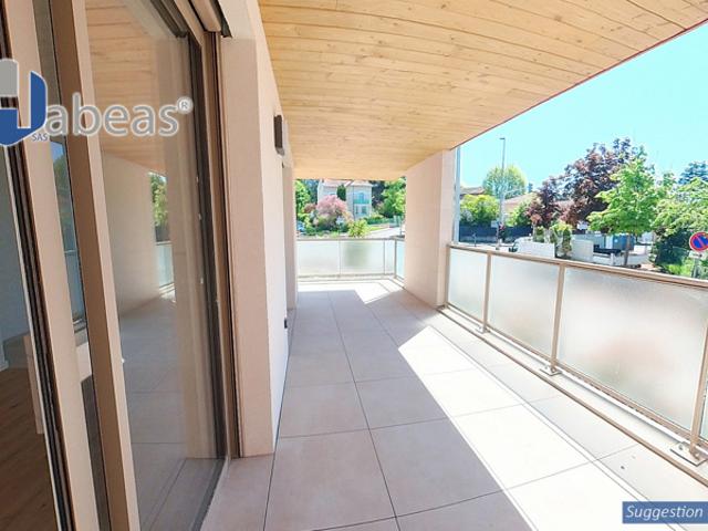 Appartement T4 de 86m² avec loggia de 26m²