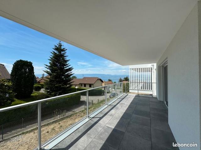 Appartement T4 de 88m² vue lac à Évian les Bains
