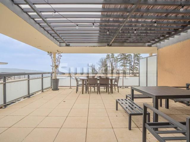 Appartement T4 de 93m2 avec terrasses et places de parking!