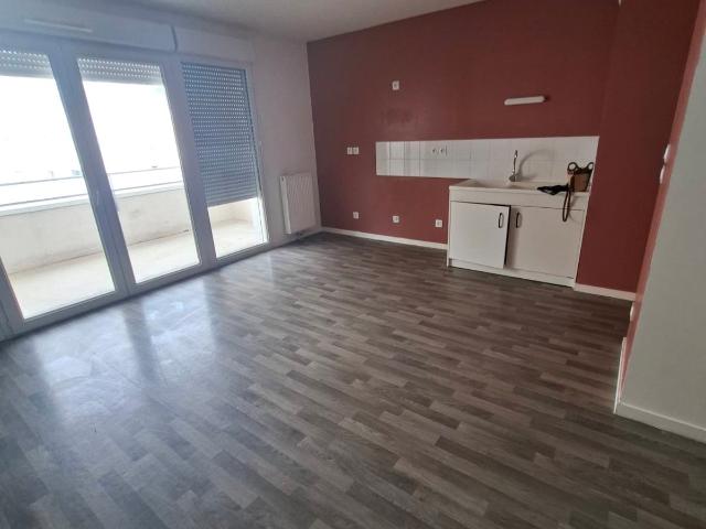 Appartement T4 de 90,45 m² Balcon Cité de la gastronomie Dijon