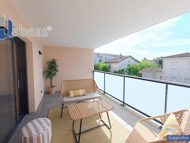 Appartement T4 de 92 m² avec terrasse de 10 m² à Craponne