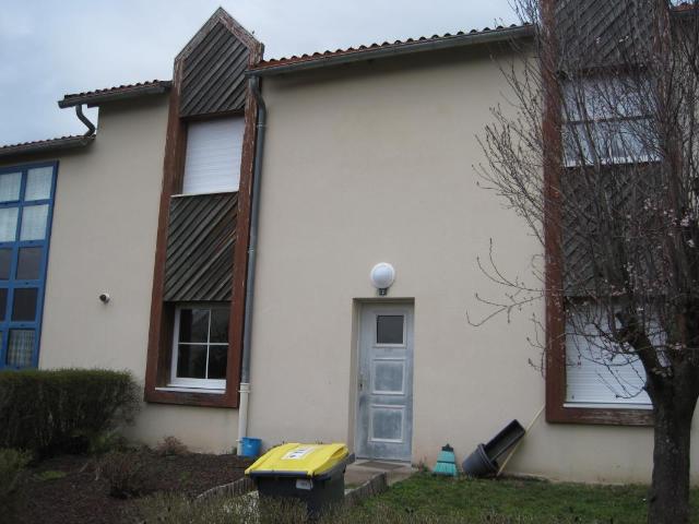 Appartement T4 de 95 m2 situé au 1er étage d'une résidence calme