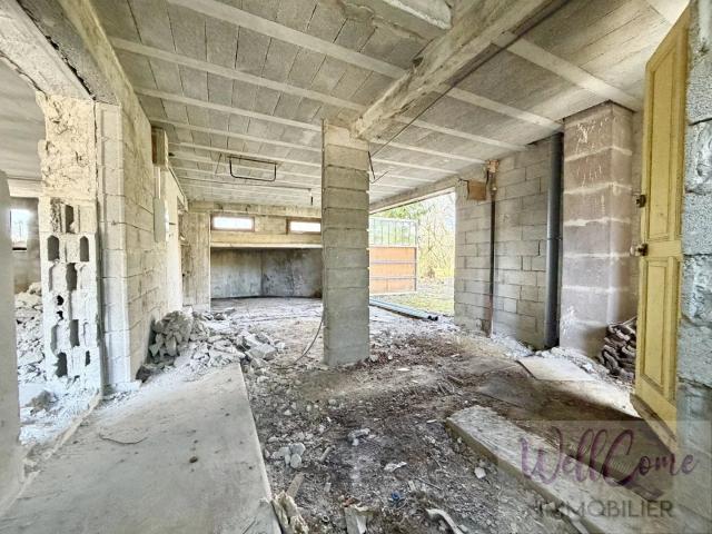 Appartement T4 de 98m² en duplex jardin à aménager à Grésy sur A