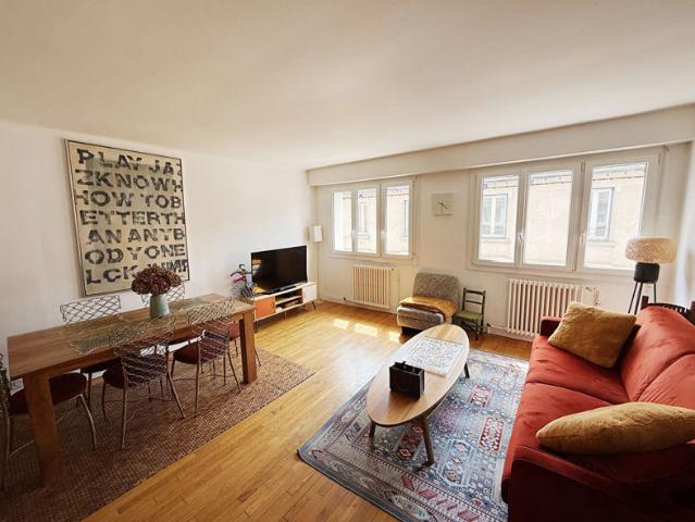Appartement T4 de 99m2, cave et parking