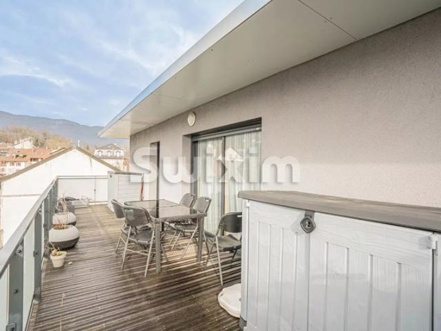 Appartement T4 de 103m2 avec terrasse de 25m2!