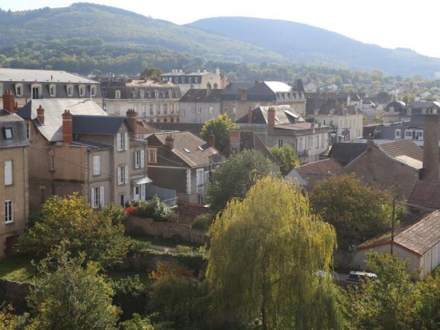 Appartement T4 de 146 m² dans résidence sécurisée 146m² Autun