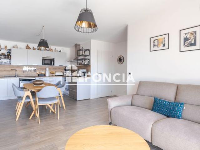 Monteux – Appartement T4 de standing de 84 m² avec vue sur le lac et double parking