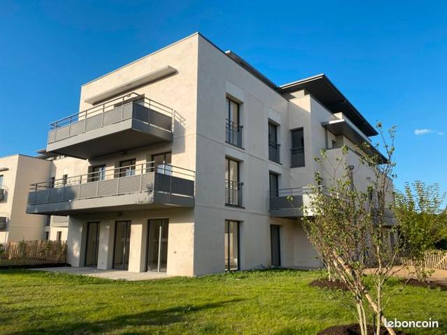 Appartement t4 de standing a st cyr sur loire