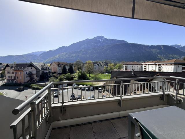 Appartement T4 dernier étage Bonneville: terrasses, vue dég. 80m² Bonneville