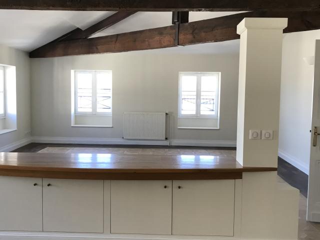 APPARTEMENT T4 DERNIER ETAGE PEY BERLAND