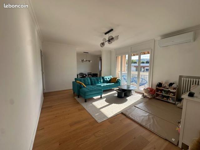 Appartement T4 Dernier étage