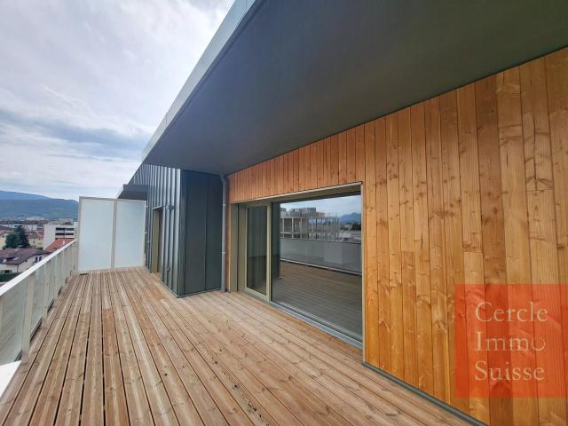 APPARTEMENT T4 D'EXCEPTION EN ATTIQUE ? 113 m² ? DERNIER ÉTAGE ? GRANDE TERRASSE ? ANNECY LE VIEUX PROCHE DU LAC