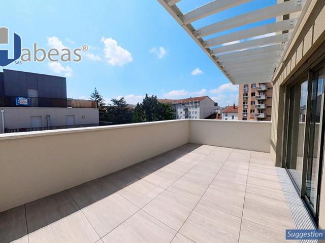 Appartement T4 duplex de 89m² avec deux terrasses de 31 et 18m²