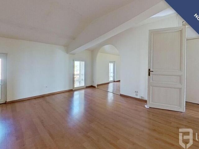 Appartement T4, Emplacement stratégique à Narbonne