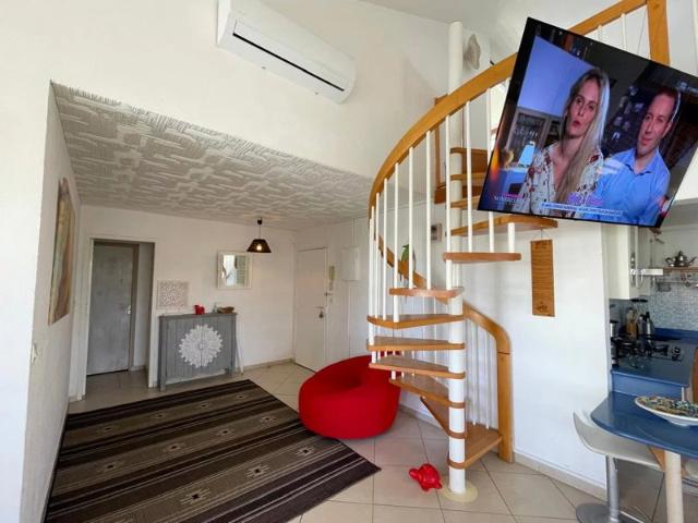 Appartement T4 en duplex meublé et équipé