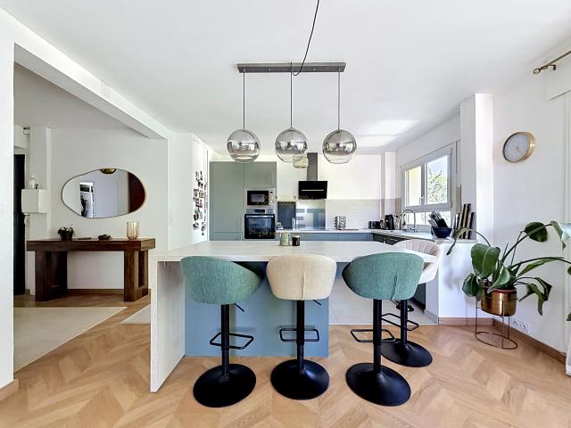 Appartement T4 entièrement rénové proche gare Dijon