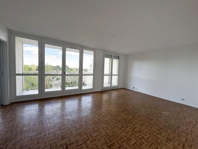 APPARTEMENT T4 GRADIGNAN
