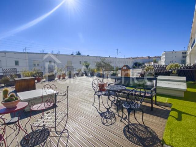 Appartement T4 Grande terrasse Centre ville