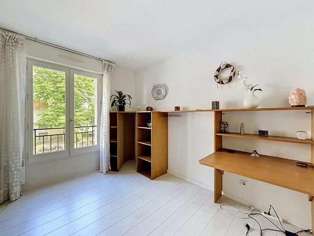 Appartement T4 LE VESINET à louer