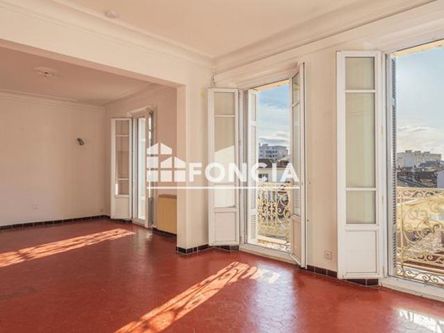 Appartement T4 lumineux 116 m² – Le Mourillon – Immeuble Haussmannien avec ascenseur