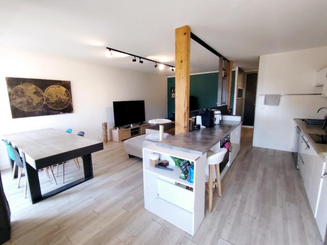 RODEZ: Appartement T4 lumineux et spacieux