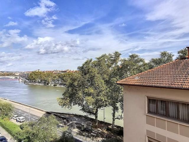 Appartement T4 meublé avec vue Saône