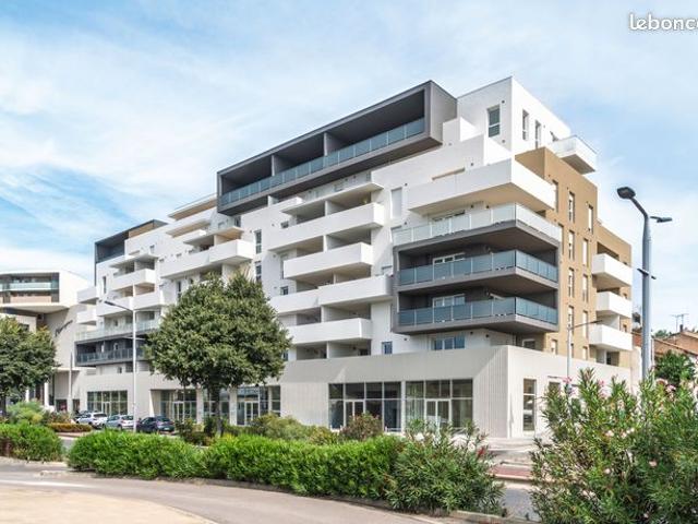 Appartement T4 neuf disponible