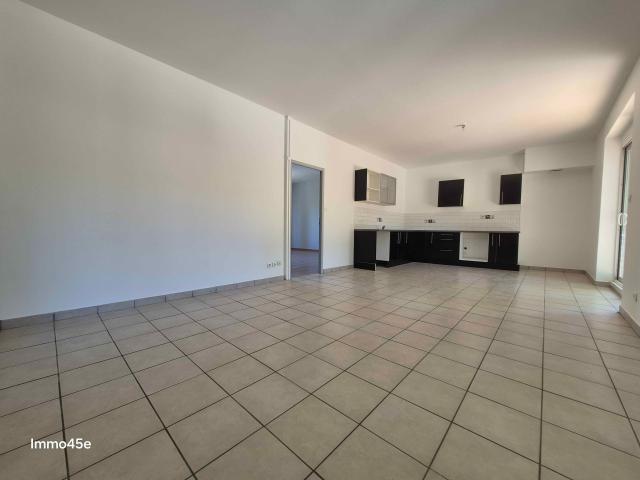 APPARTEMENT T4 + PARKING A TOURNON SUR RHONE SUD