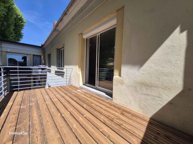 APPARTEMENT T4 + PARKING A TOURNON SUR RHONE SUD