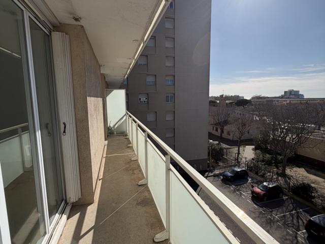APPARTEMENT T4 PORT DE BOUC
