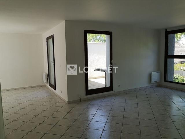 Appartement T4 PLAISIR à louer